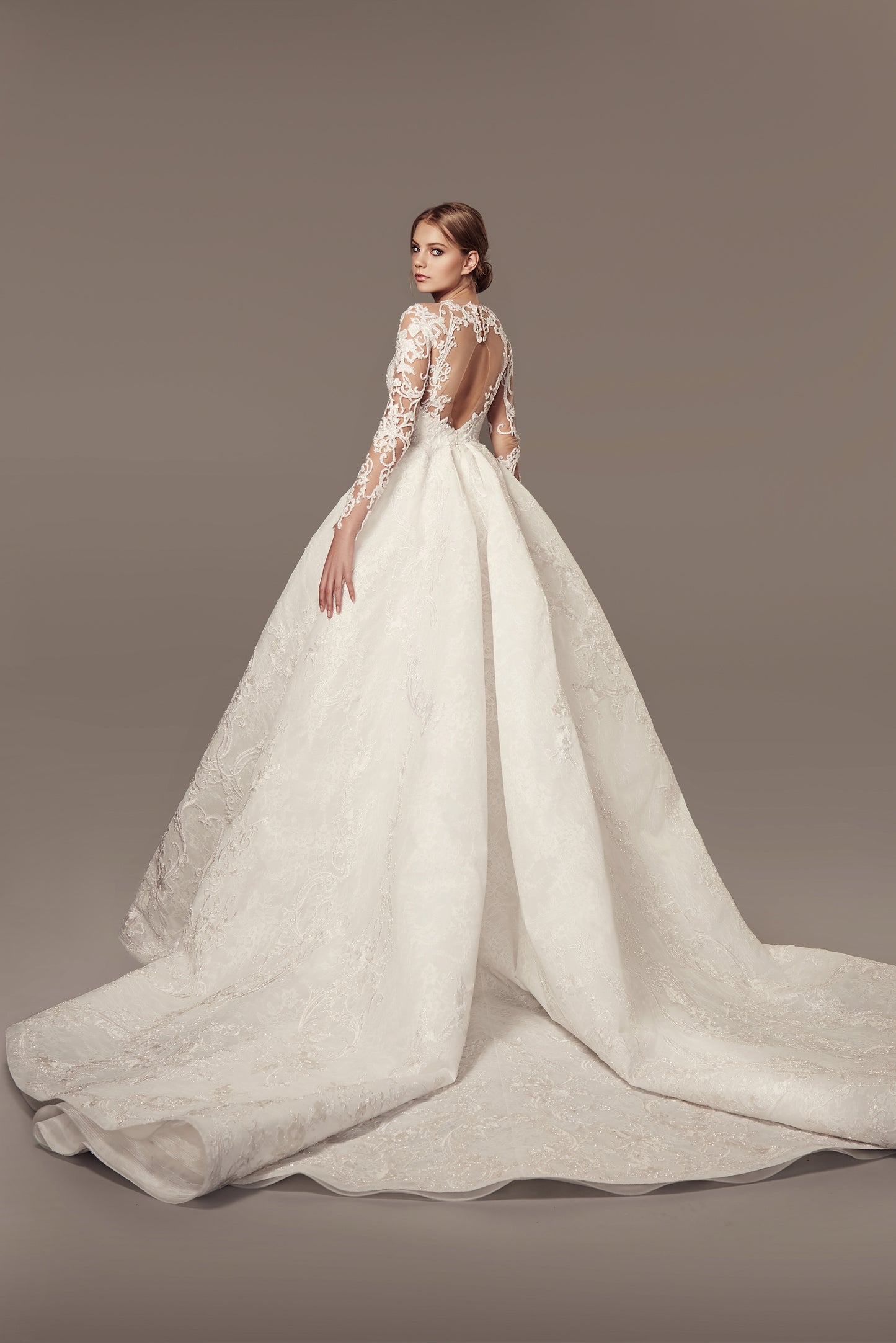 Look 10