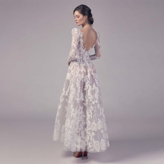 Look 16