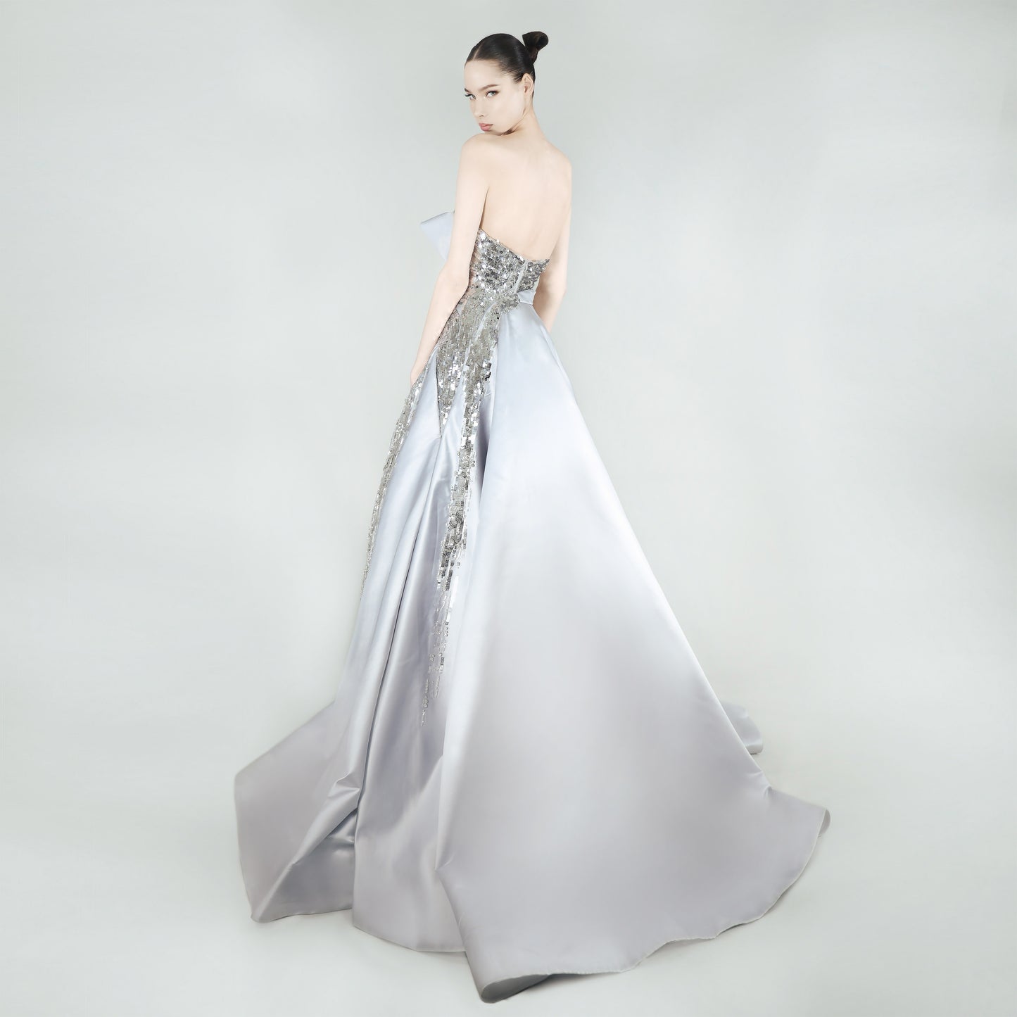 Look 3