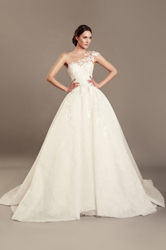 Look 8